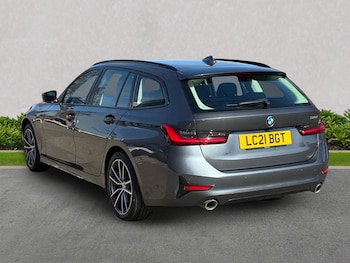 Used BMW 3 Series 2021 for sale - 78195718: Photo