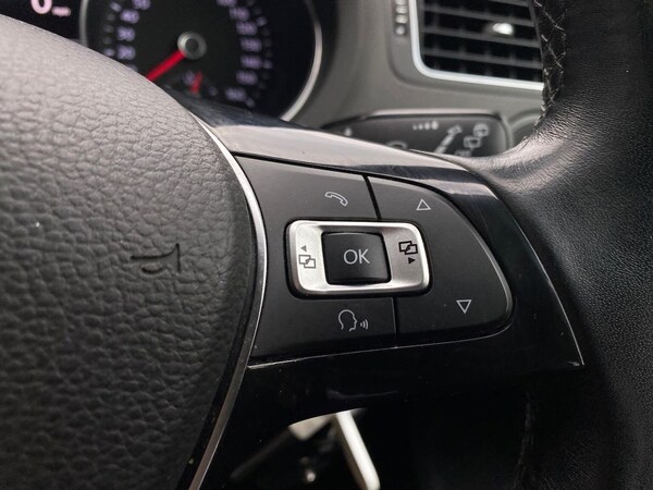 Used Volkswagen Polo 2015 for sale - 76181407: Photo 26