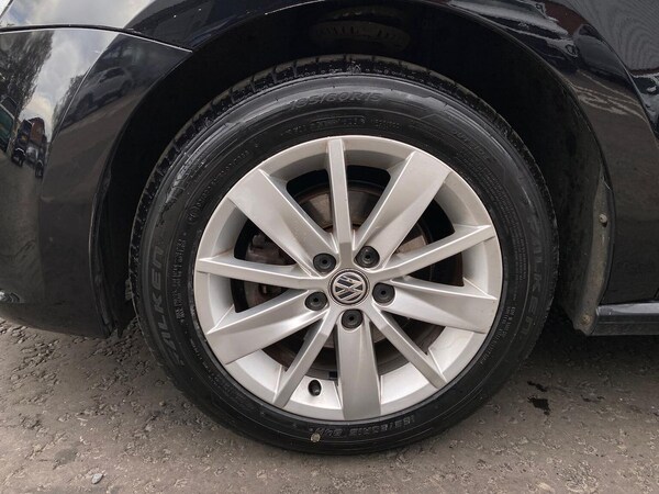 Used Volkswagen Polo 2015 for sale - 76181407: Photo 6