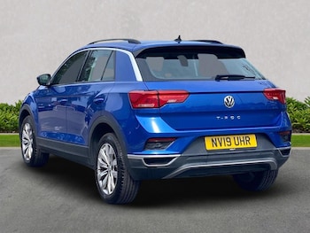 Used Volkswagen T-Roc 2019 for sale - 75505279: Photo