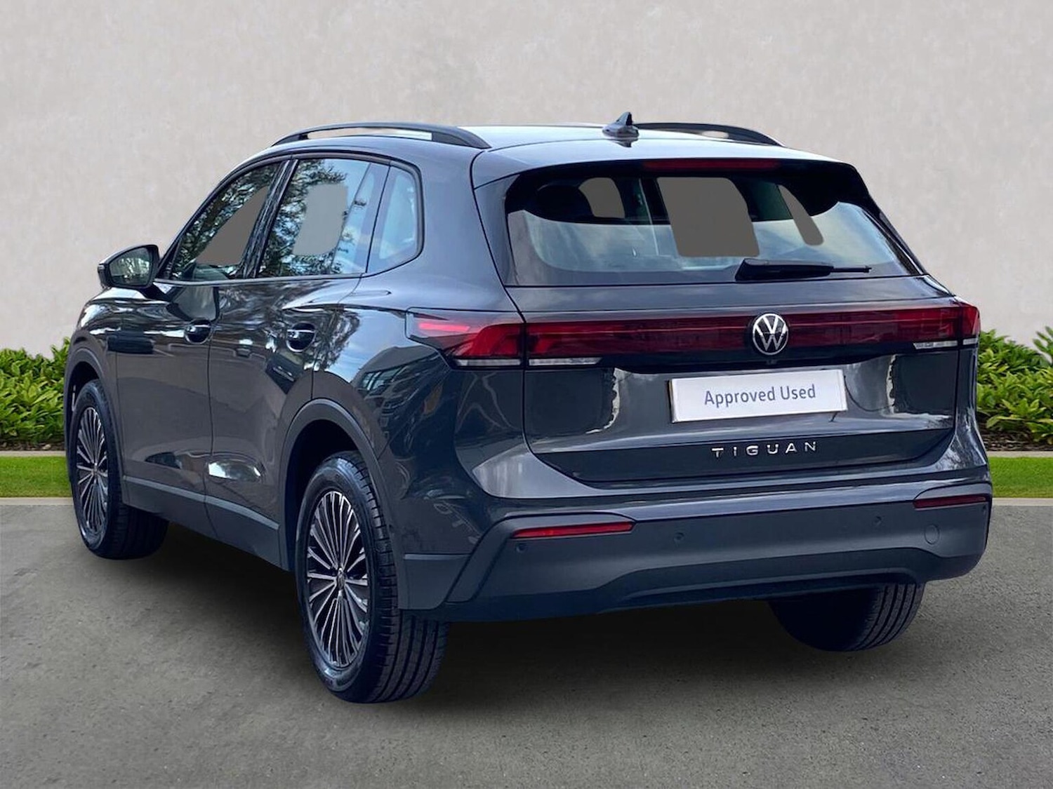 Used Volkswagen Tiguan 2024 for sale - 77008229: Photo 3
