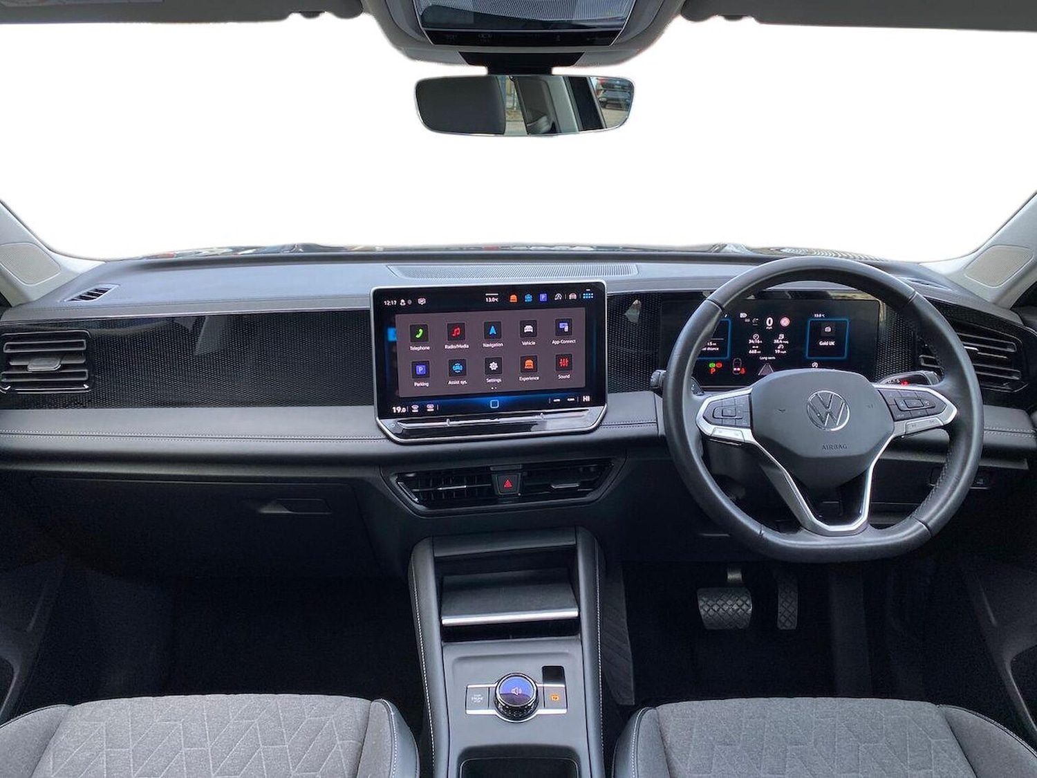 Used Volkswagen Tiguan 2024 for sale - 77008229: Photo 9