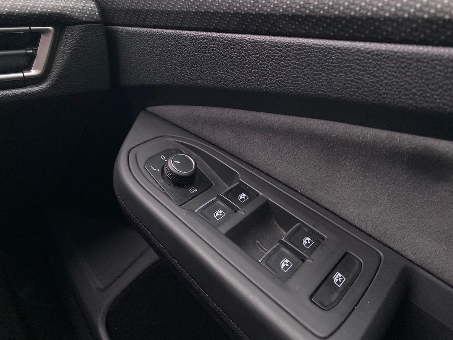 Used Volkswagen Golf 2021 for sale - 76720316: Photo 22