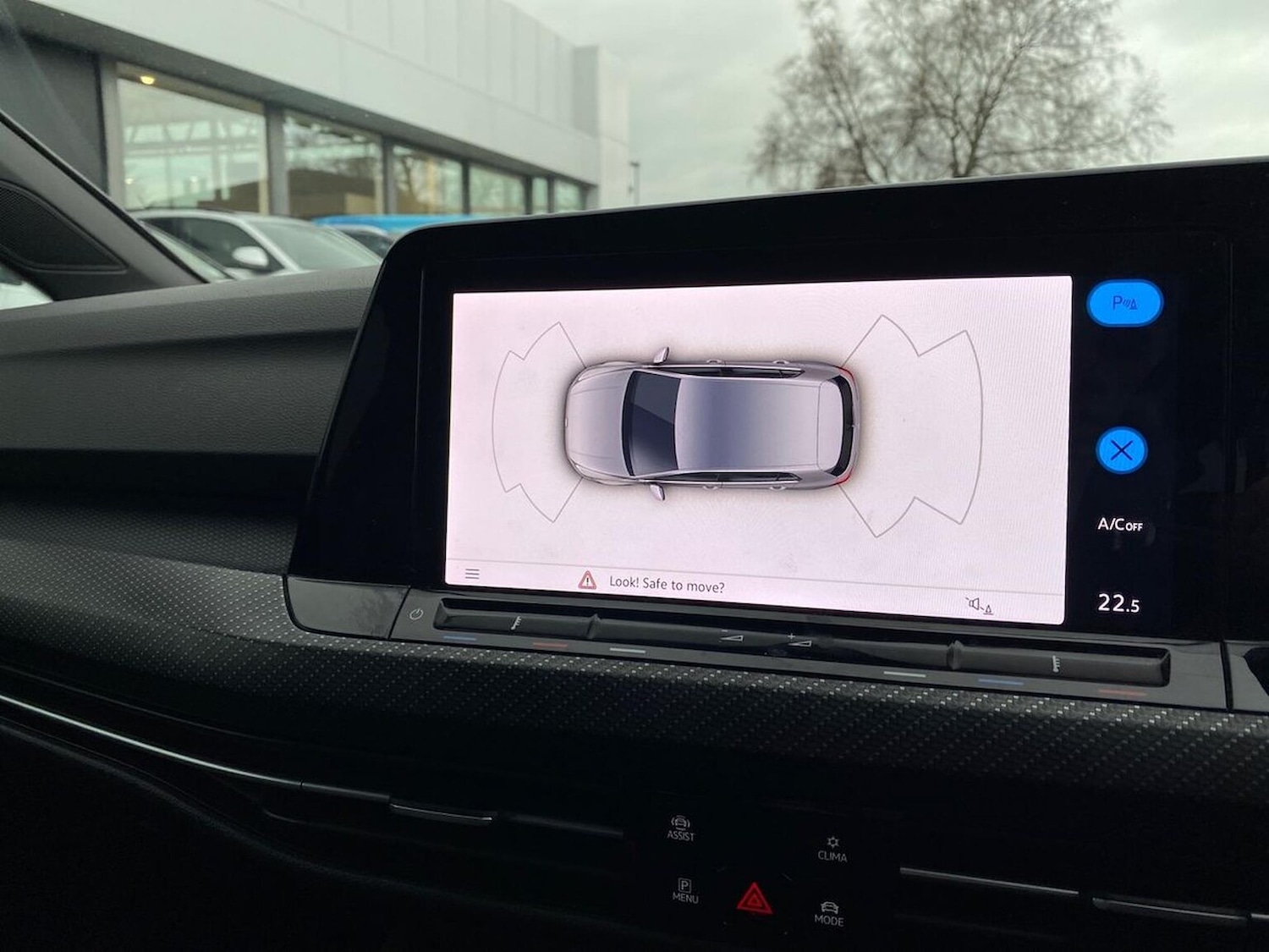 Used Volkswagen Golf 2021 for sale - 76720316: Photo 24