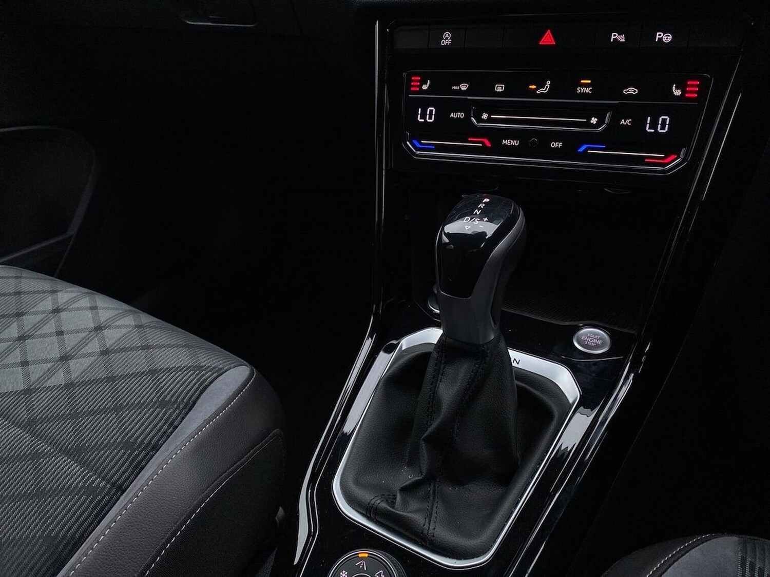 Used Volkswagen T-Roc 2022 for sale - 77487592: Photo 13