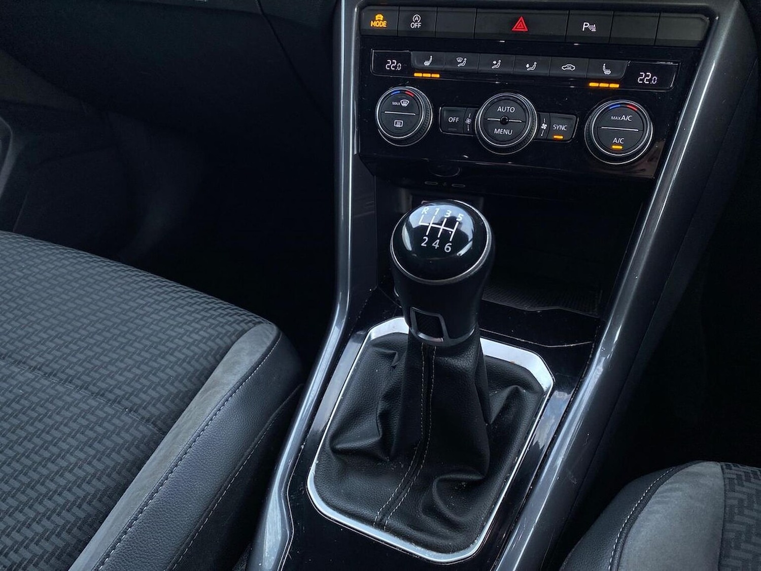 Used Volkswagen T-Roc 2020 for sale - 77616703: Photo 13