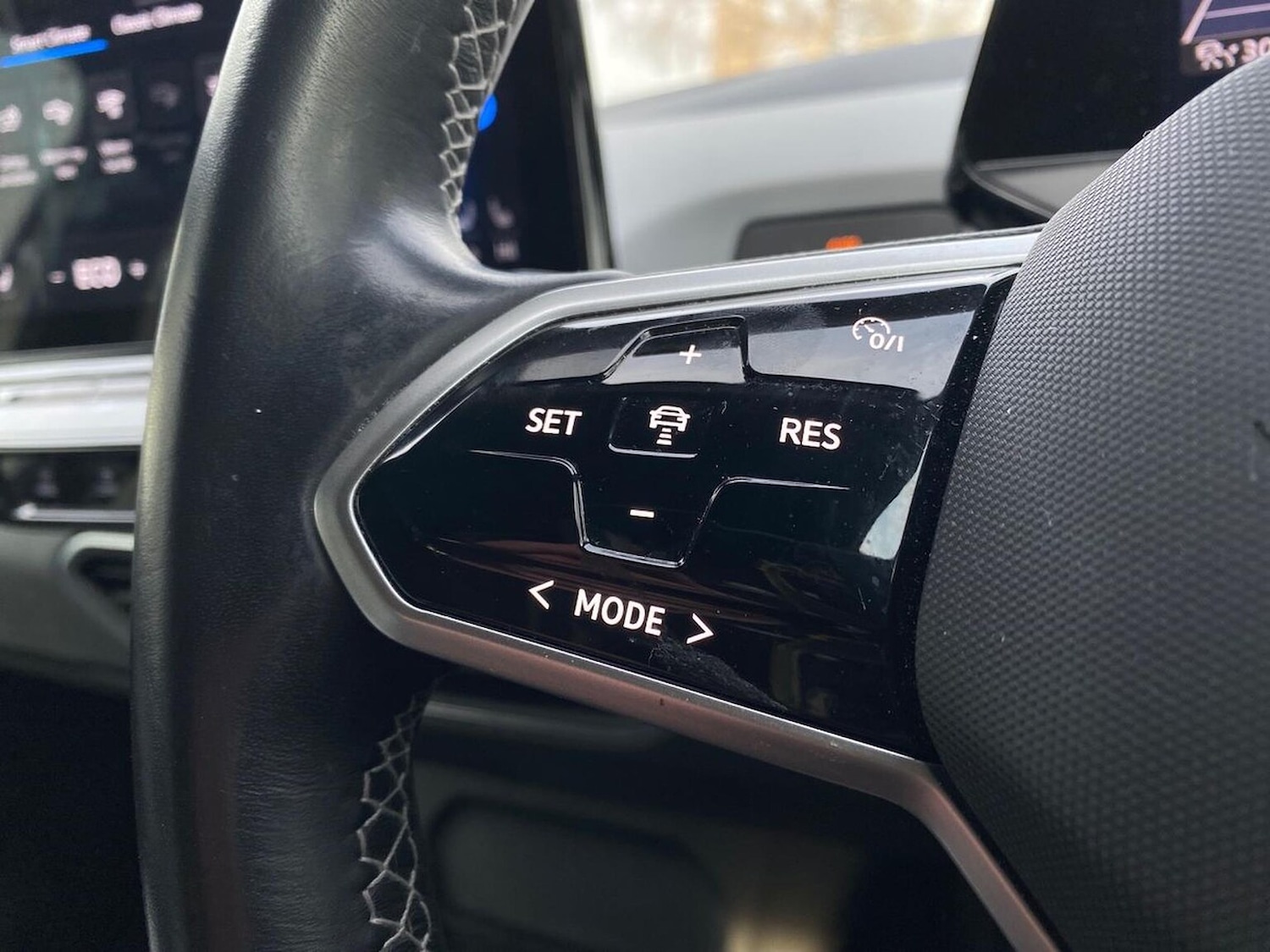 Used Volkswagen ID.3 2022 for sale - 76707538: Photo 28