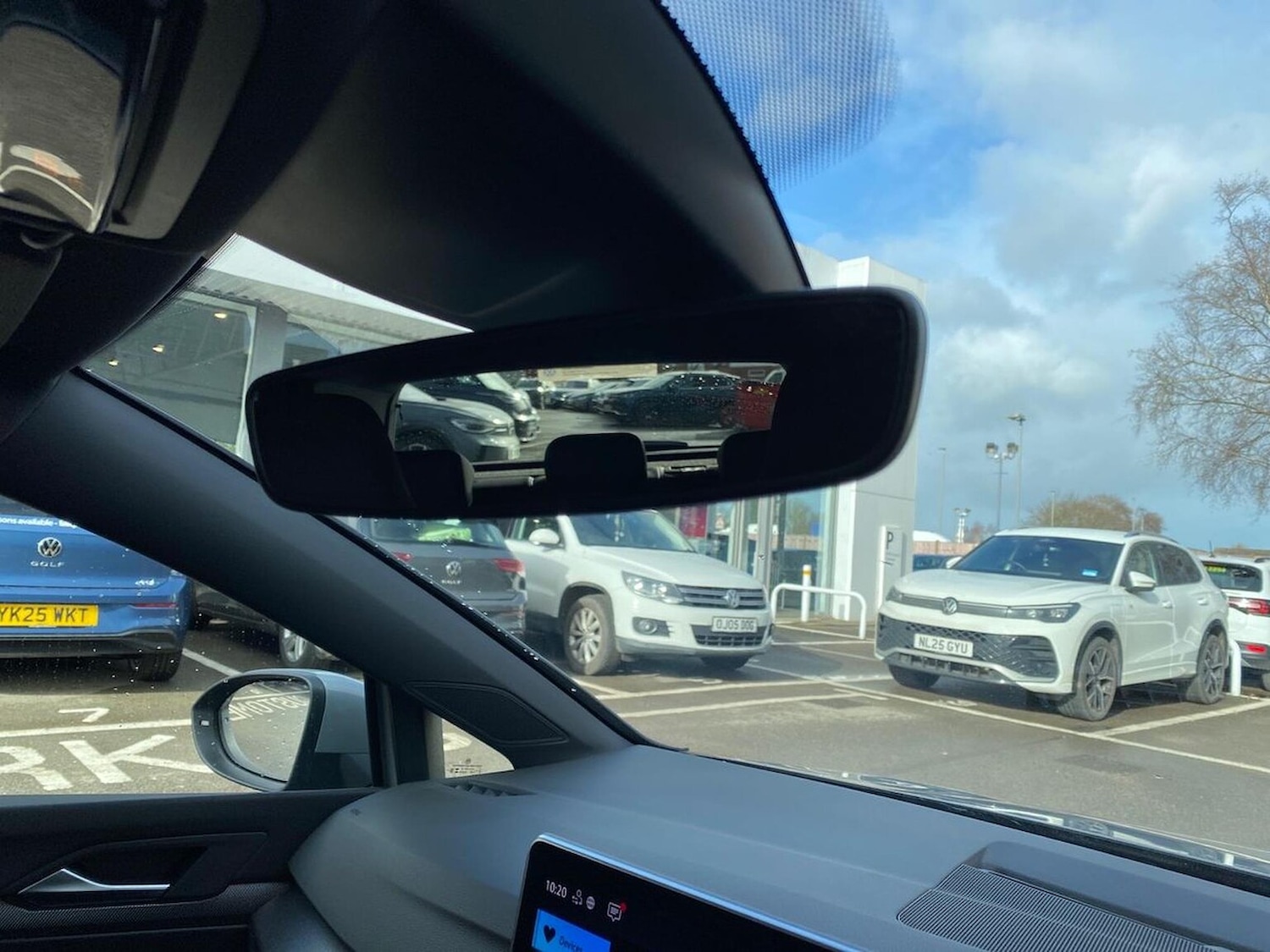 Used Volkswagen Golf 2025 for sale - 77984022: Photo 14