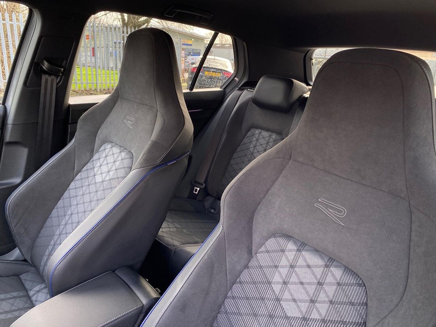 Used Volkswagen Golf 2025 for sale - 77984022: Photo 31