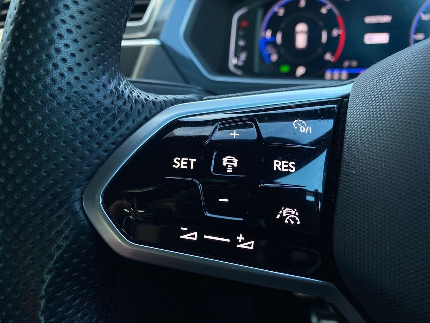 Used Volkswagen Tiguan 2022 for sale - 77656156: Photo 26