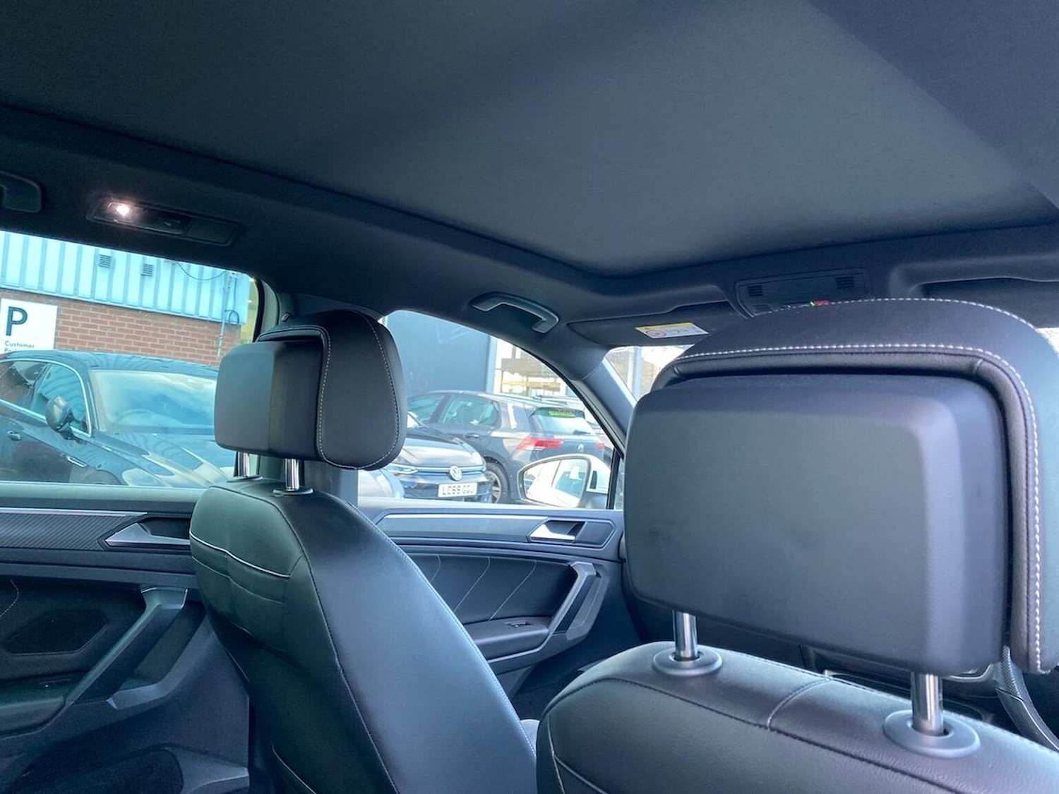 Used Volkswagen Tiguan 2022 for sale - 77656156: Photo 31