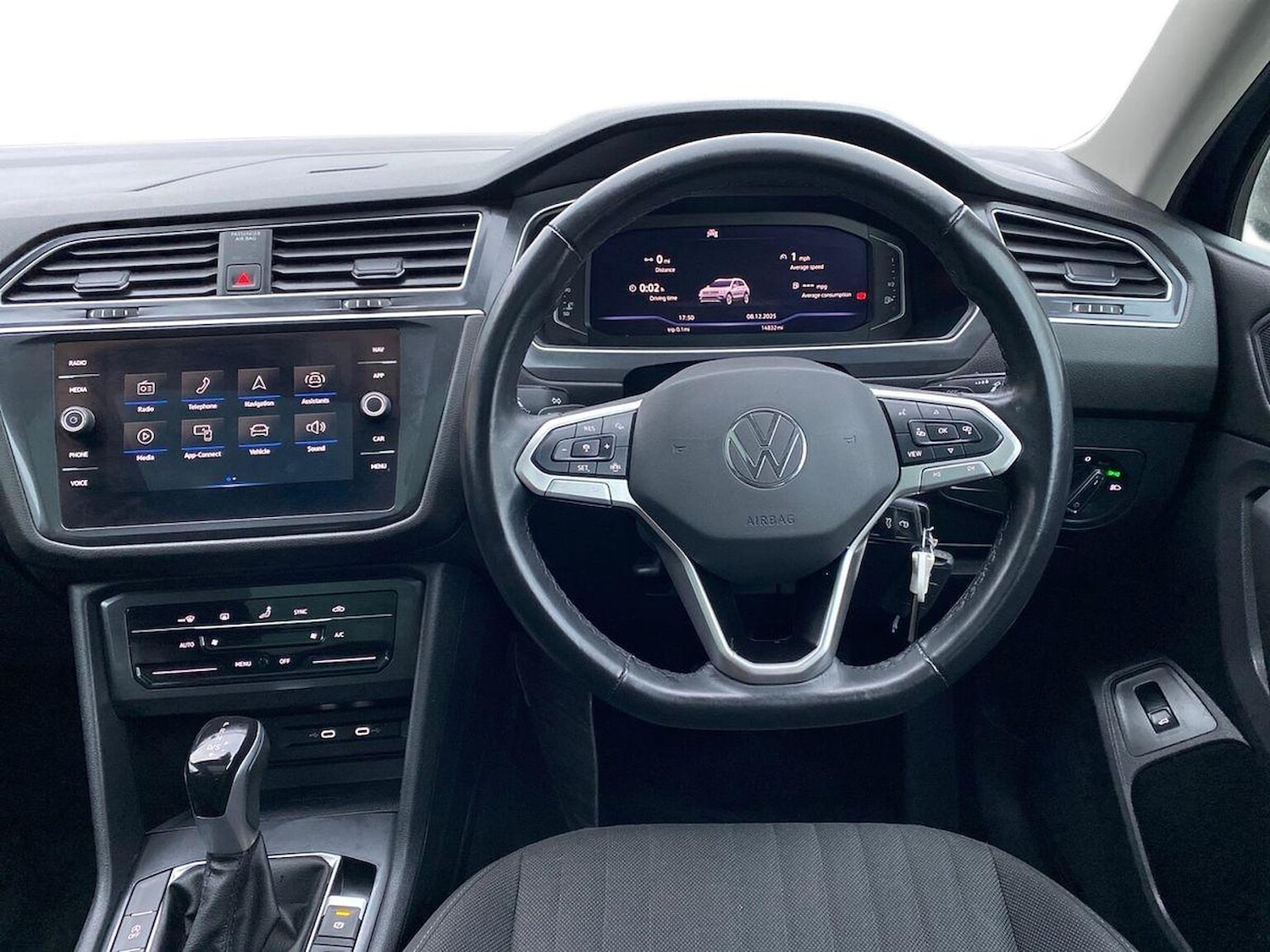 Used Volkswagen Tiguan Allspace 2024 for sale - 76877914: Photo 10