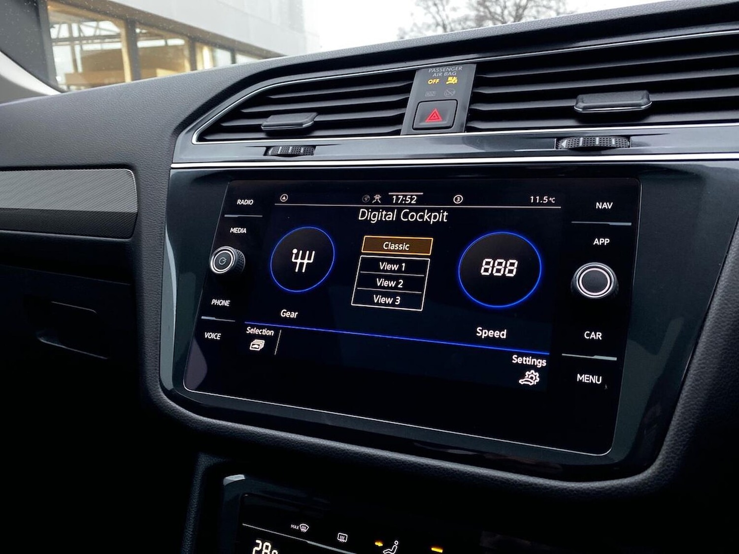 Used Volkswagen Tiguan Allspace 2024 for sale - 76877914: Photo 36