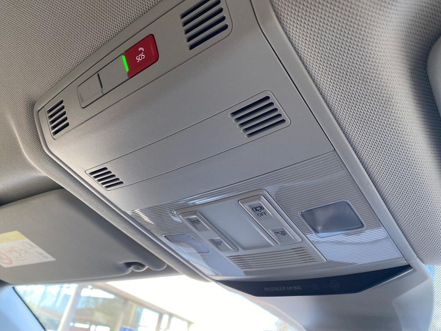 Used Volkswagen T-Roc 2025 for sale - 76396863: Photo 32