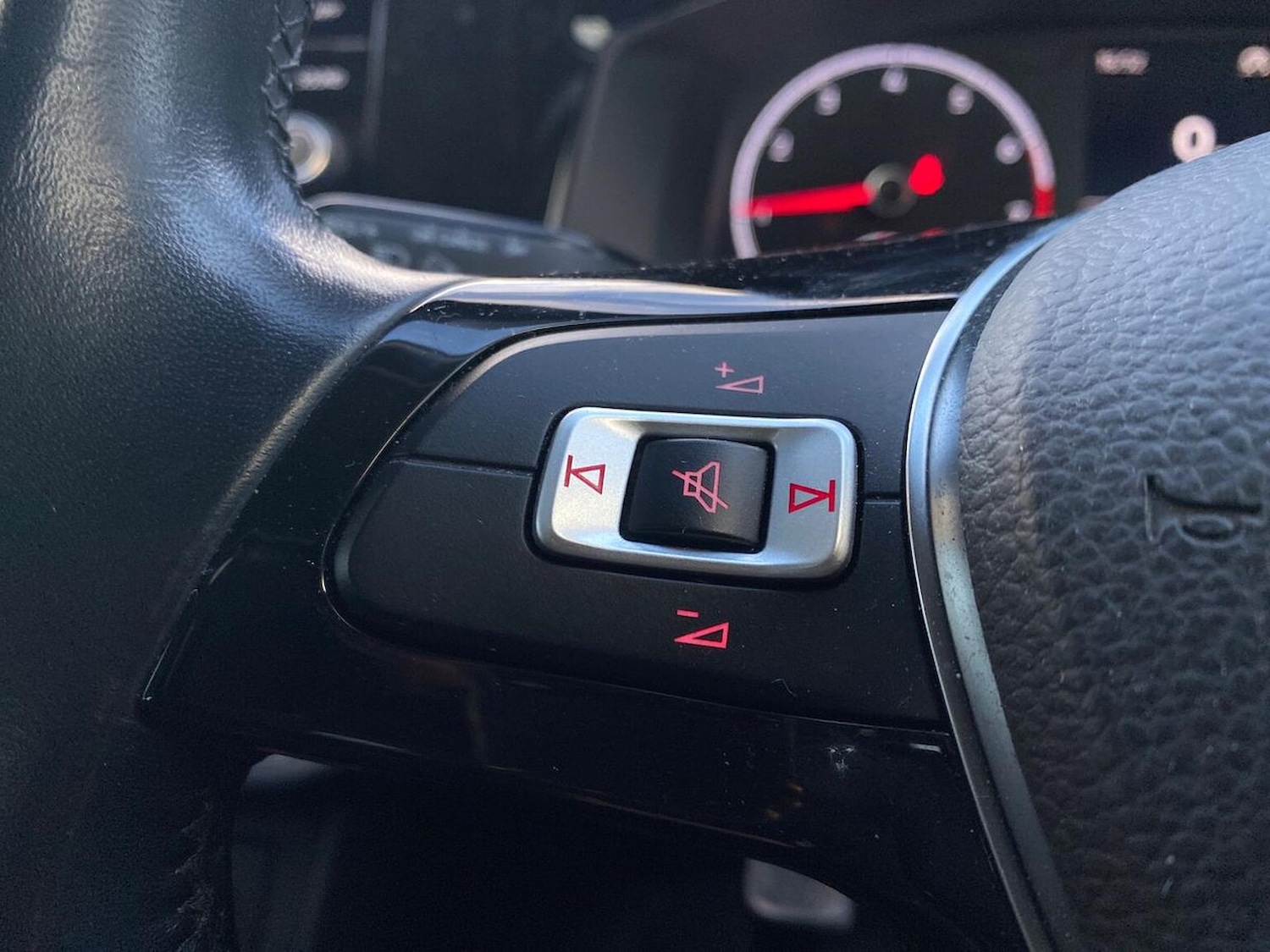 Used Volkswagen Polo 2019 for sale - 76396862: Photo 26