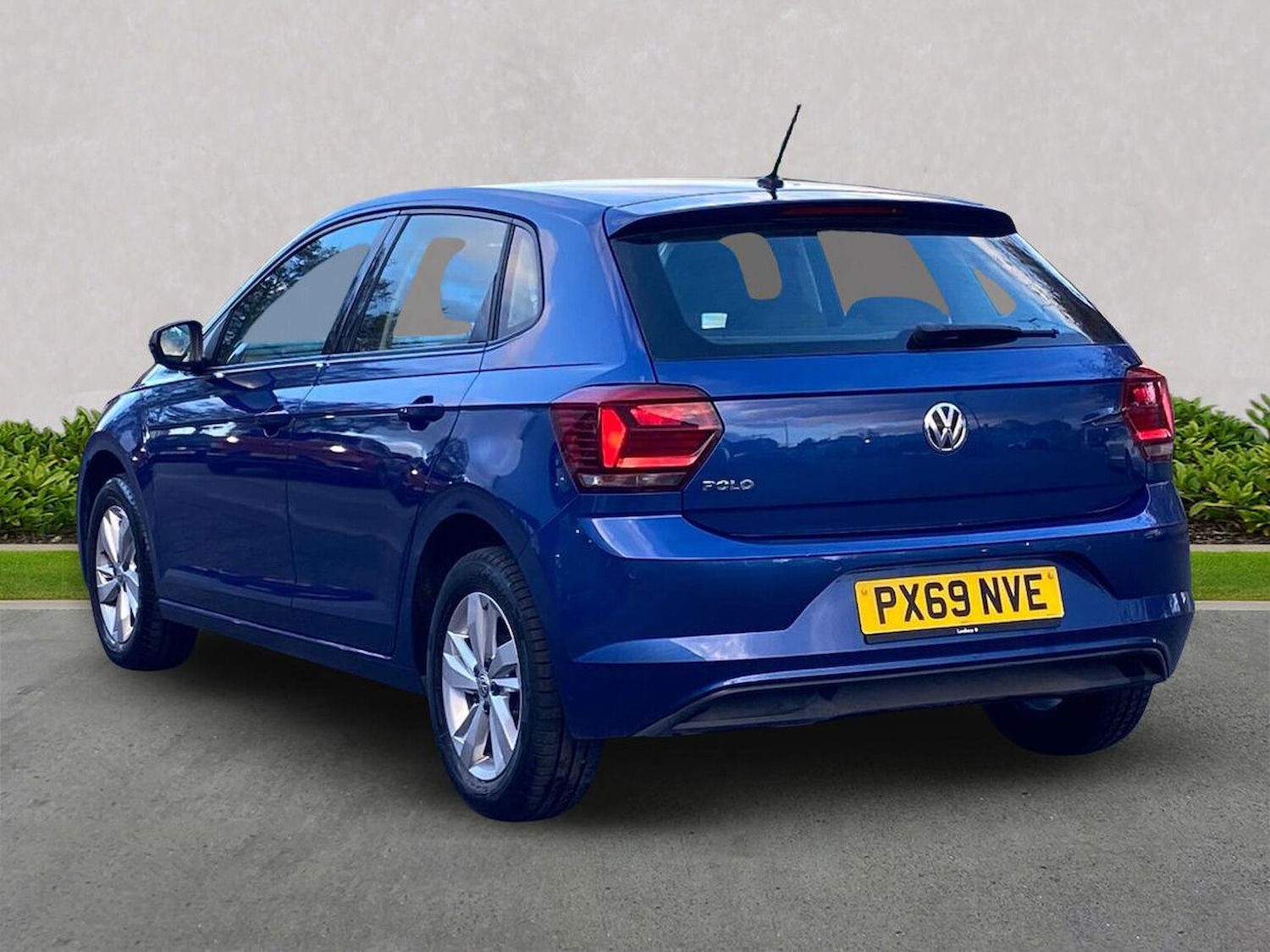 Used Volkswagen Polo 2019 for sale - 76396862: Photo 3