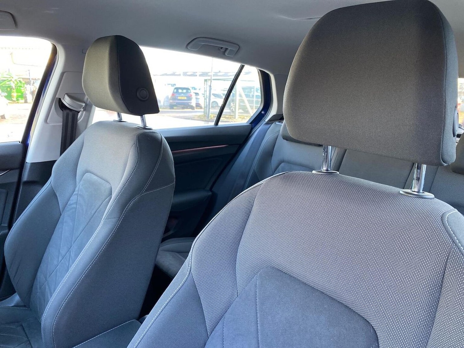 Used Volkswagen Golf 2020 for sale - 76651251: Photo 31