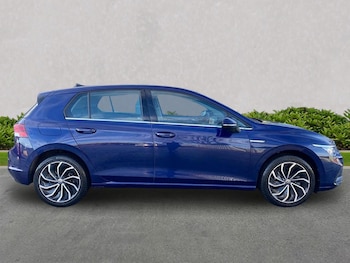 Used Volkswagen Golf 2020 for sale - 76651251: Photo