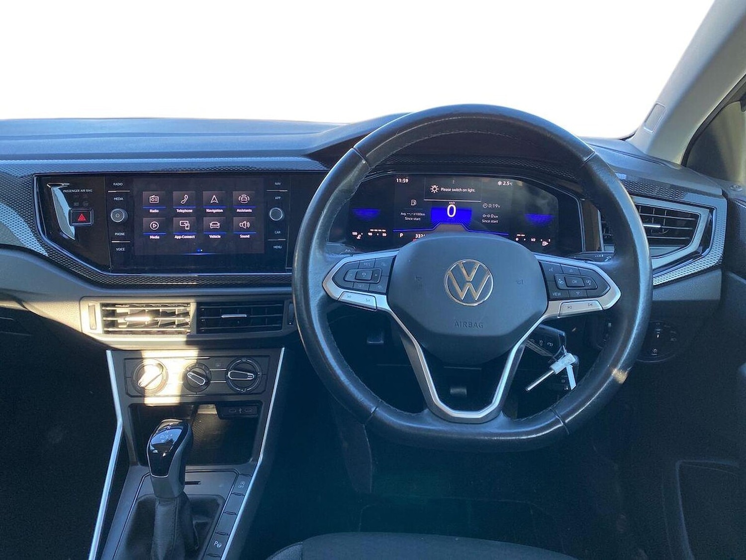 Used Volkswagen Taigo 2023 for sale - 77487571: Photo 9