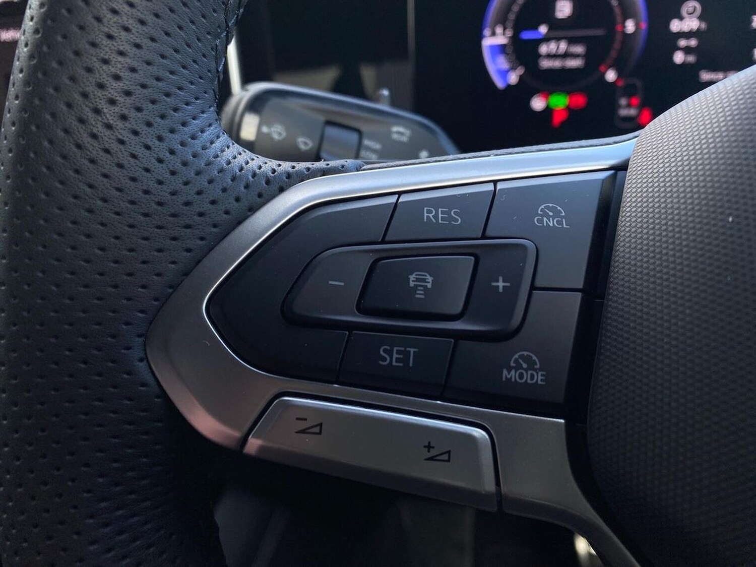 Used Volkswagen Tiguan 2026 for sale - 78193983: Photo 26