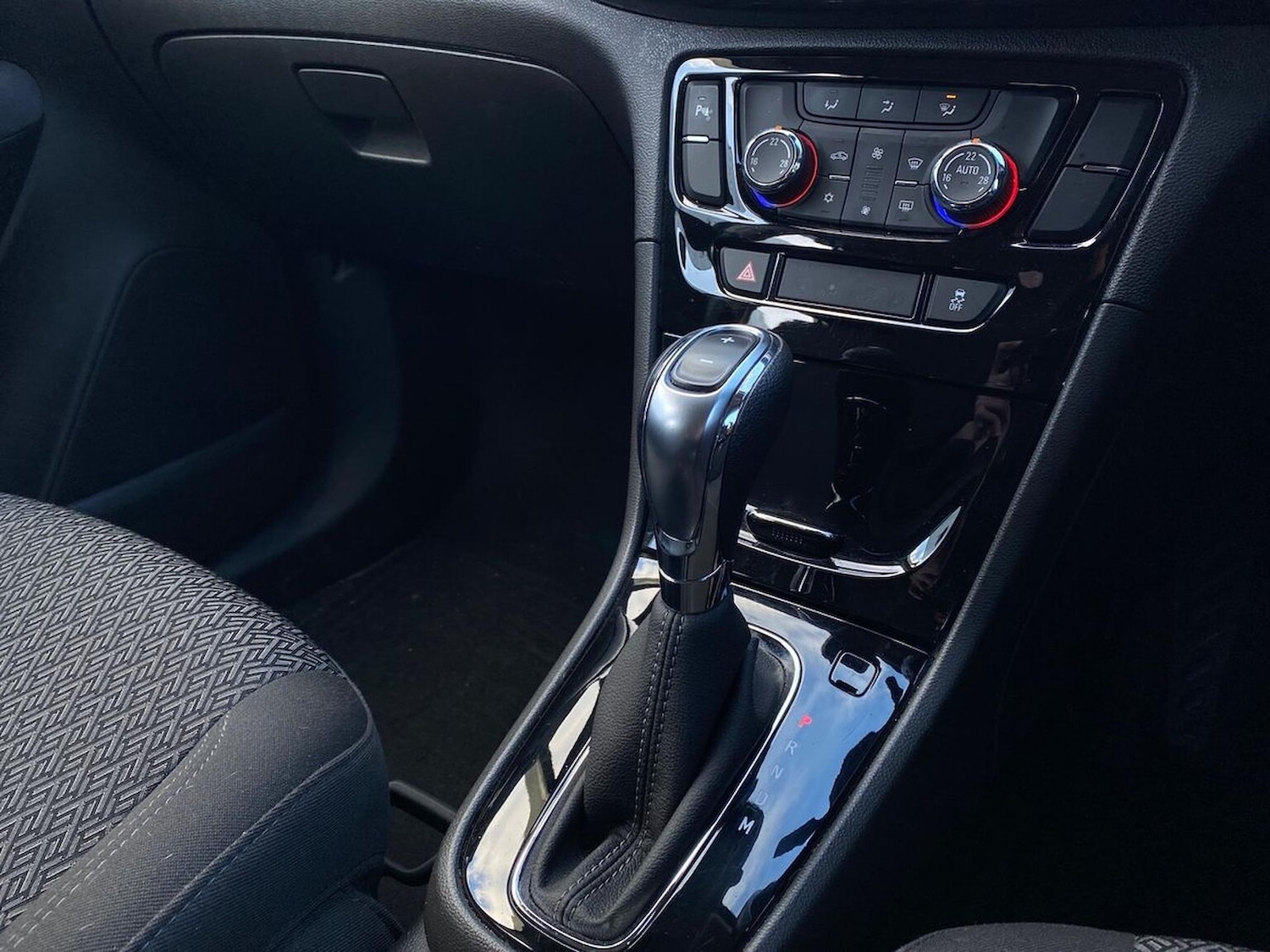 Used Vauxhall Mokka X 2018 for sale - 76682626: Photo 13