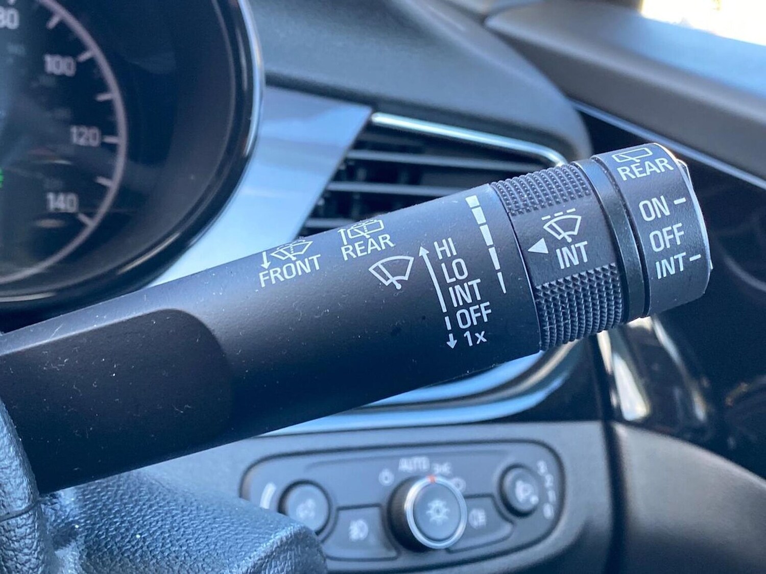 Used Vauxhall Mokka X 2018 for sale - 76682626: Photo 25