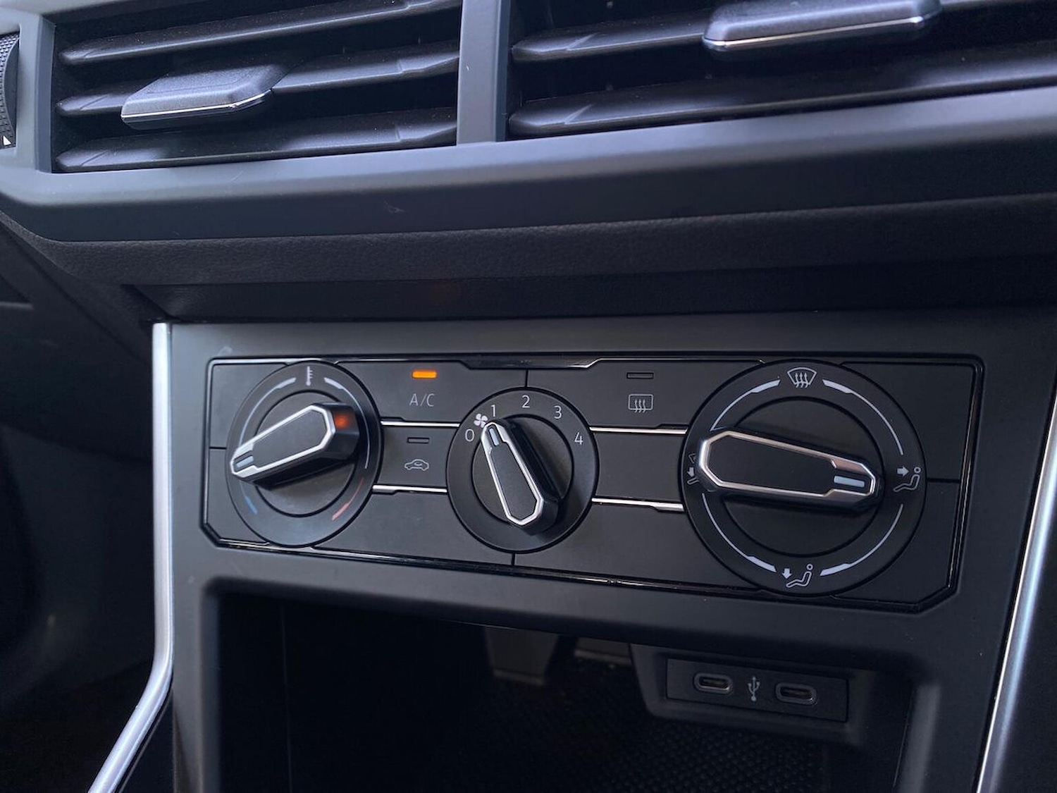 Used Volkswagen Polo 2023 for sale - 76115540: Photo 12