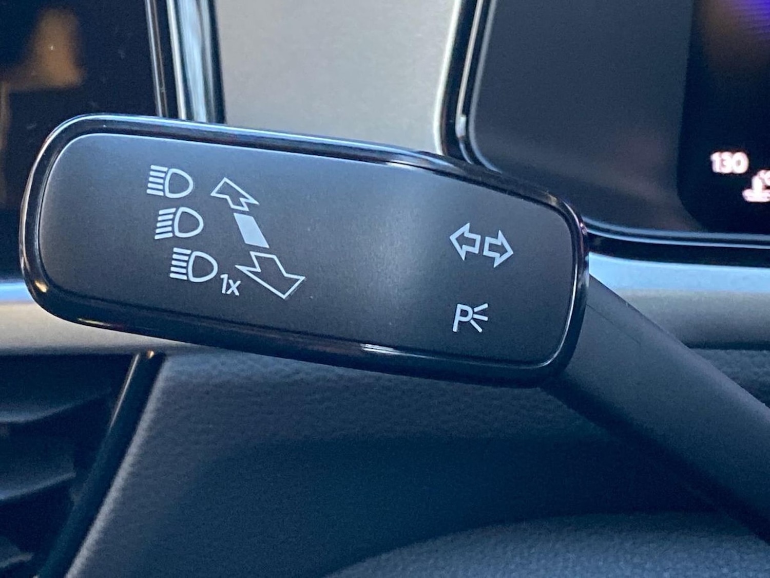 Used Volkswagen T-Roc 2025 for sale - 77528894: Photo 29