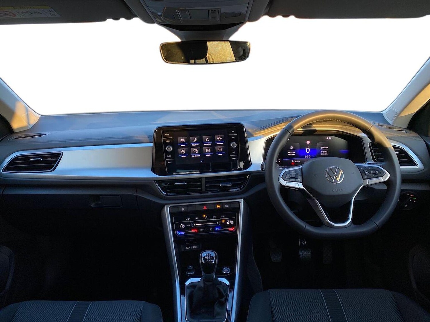 Used Volkswagen T-Roc 2025 for sale - 77528894: Photo 8