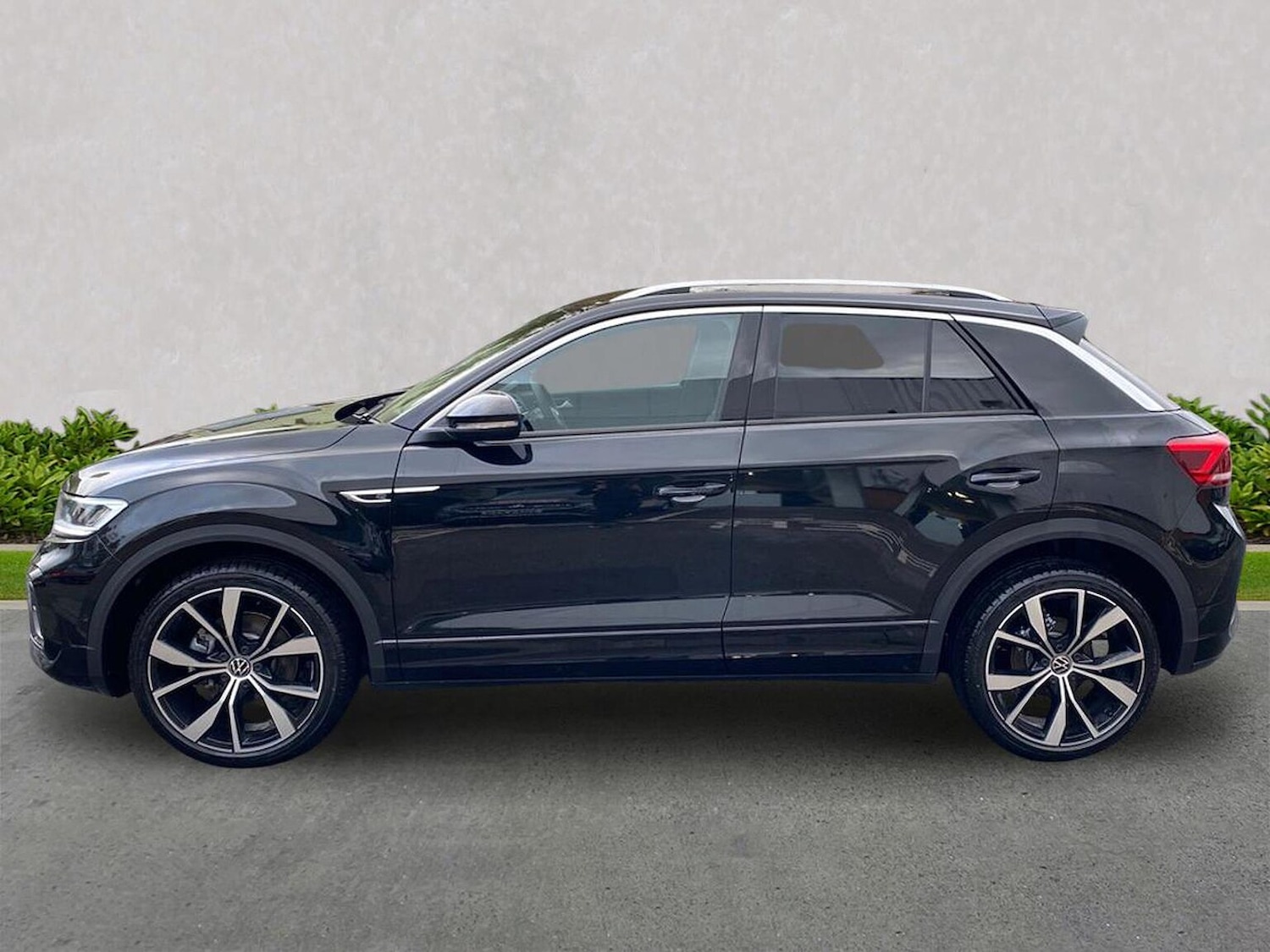 Used Volkswagen T-Roc 2025 for sale - 76342955: Photo 19
