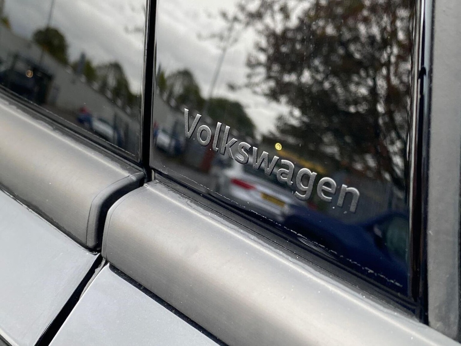 Used Volkswagen T-Roc 2025 for sale - 76342955: Photo 34