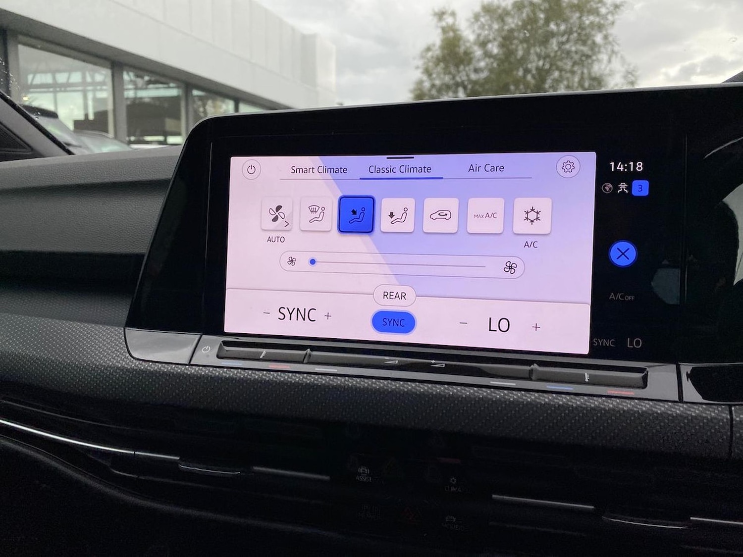 Used Volkswagen Golf 2024 for sale - 76918941: Photo 12