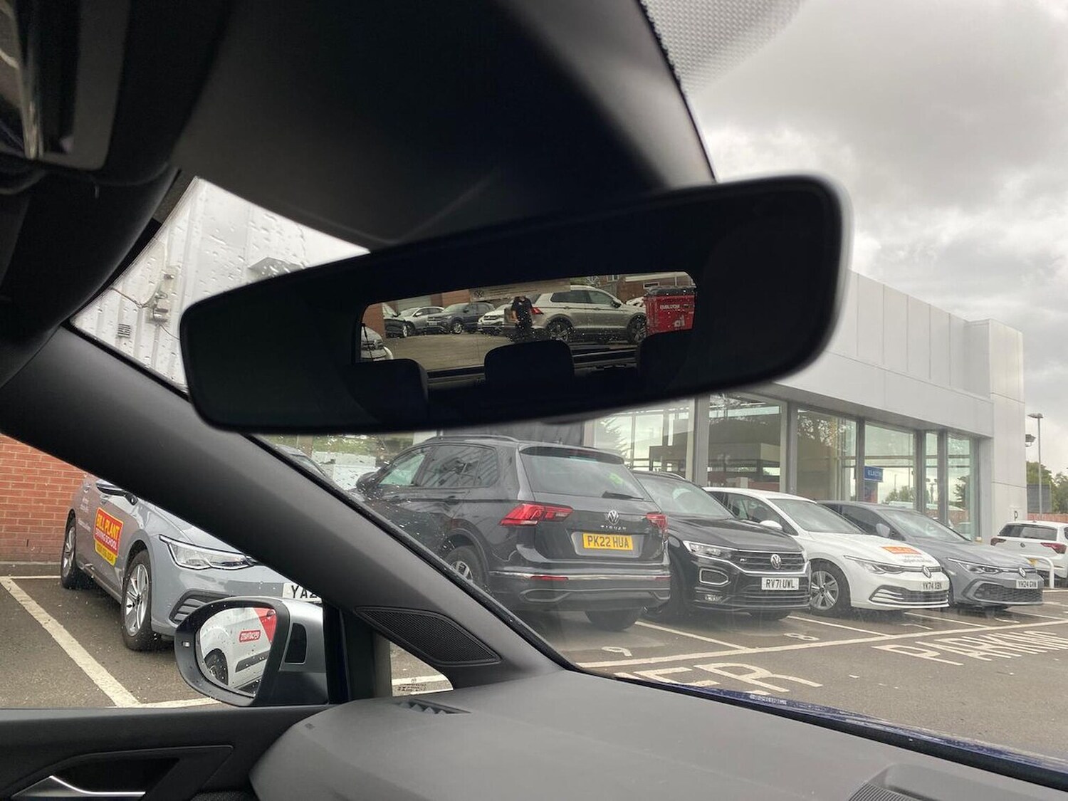 Used Volkswagen Golf 2024 for sale - 76918941: Photo 14