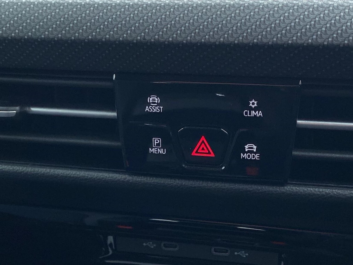 Used Volkswagen Golf 2024 for sale - 76918941: Photo 22