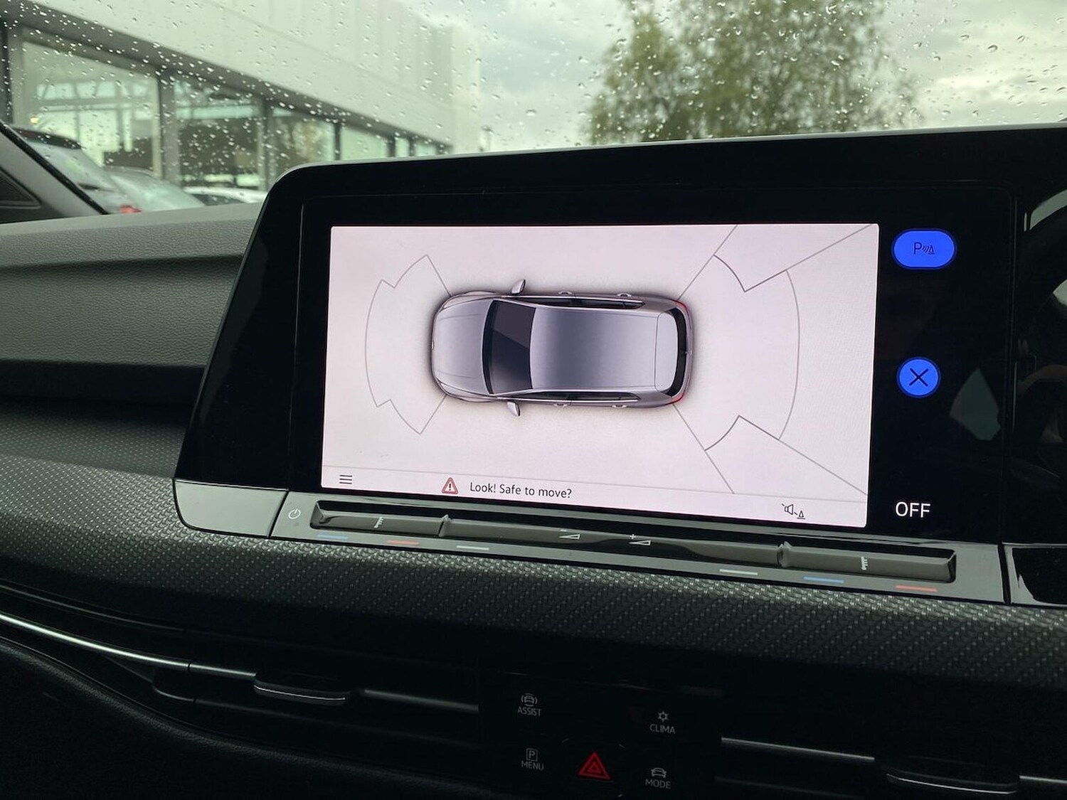 Used Volkswagen Golf 2024 for sale - 76918941: Photo 23