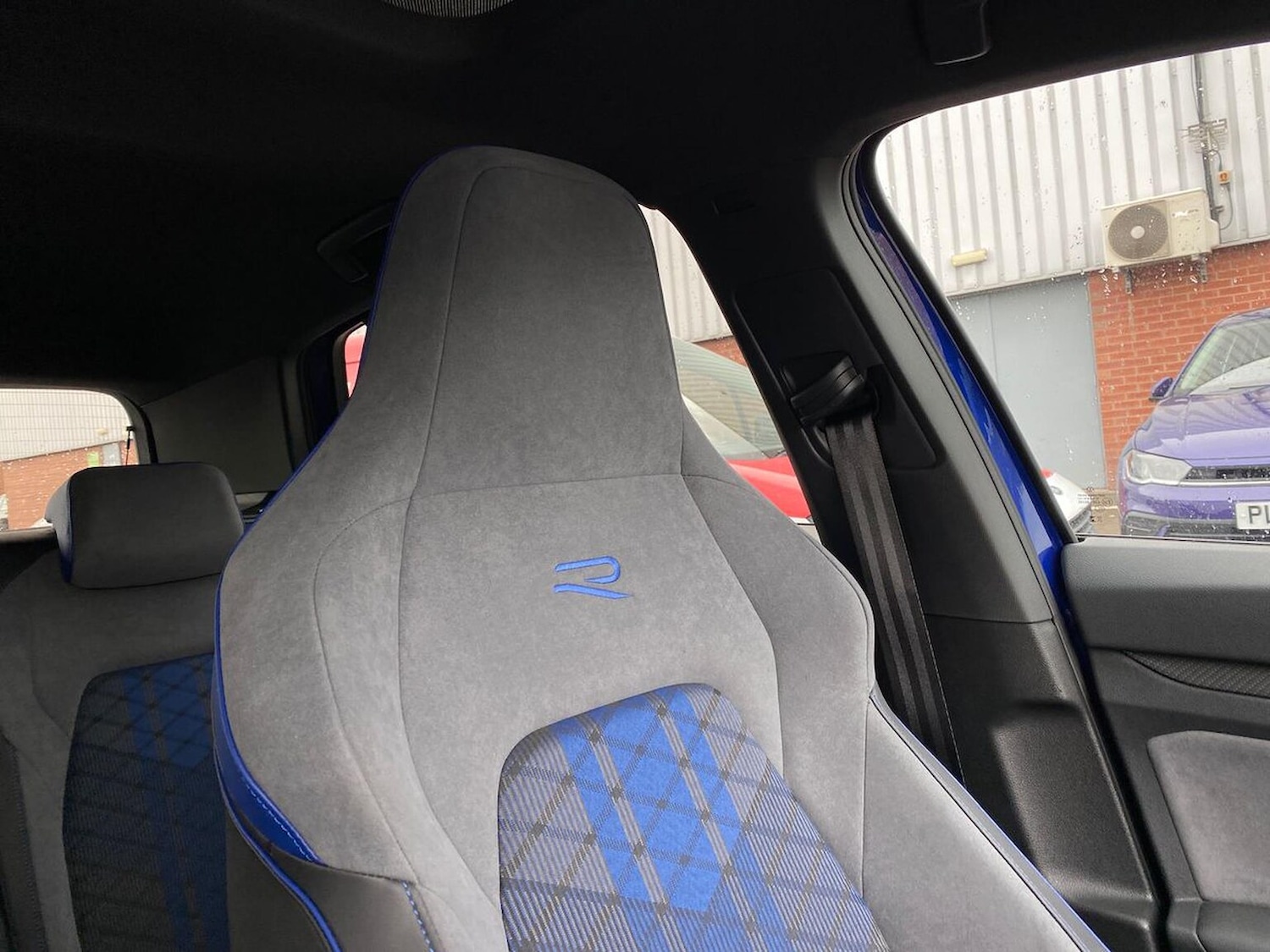 Used Volkswagen Golf 2024 for sale - 76918941: Photo 31