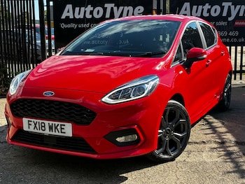 Used Ford Fiesta 2018 for sale - 79477800: Photo