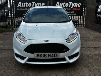 Used Ford Fiesta 2016 for sale - 79439614: Photo