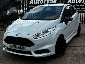 Used Ford Fiesta 2016 for sale - 79439614: Photo