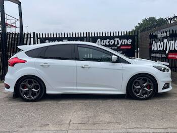 Used Ford Focus 2016 for sale - 79652555: Photo