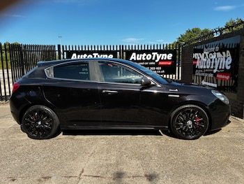 Used Alfa Romeo Giulietta 2016 for sale - 79529264: Photo
