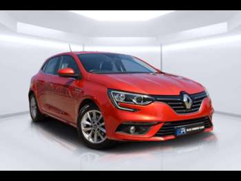 2017 (67) - 1.5 dCi Dynamique Nav Hatchback 5dr Diesel Manual Euro 6 (s/s) (110 ps)