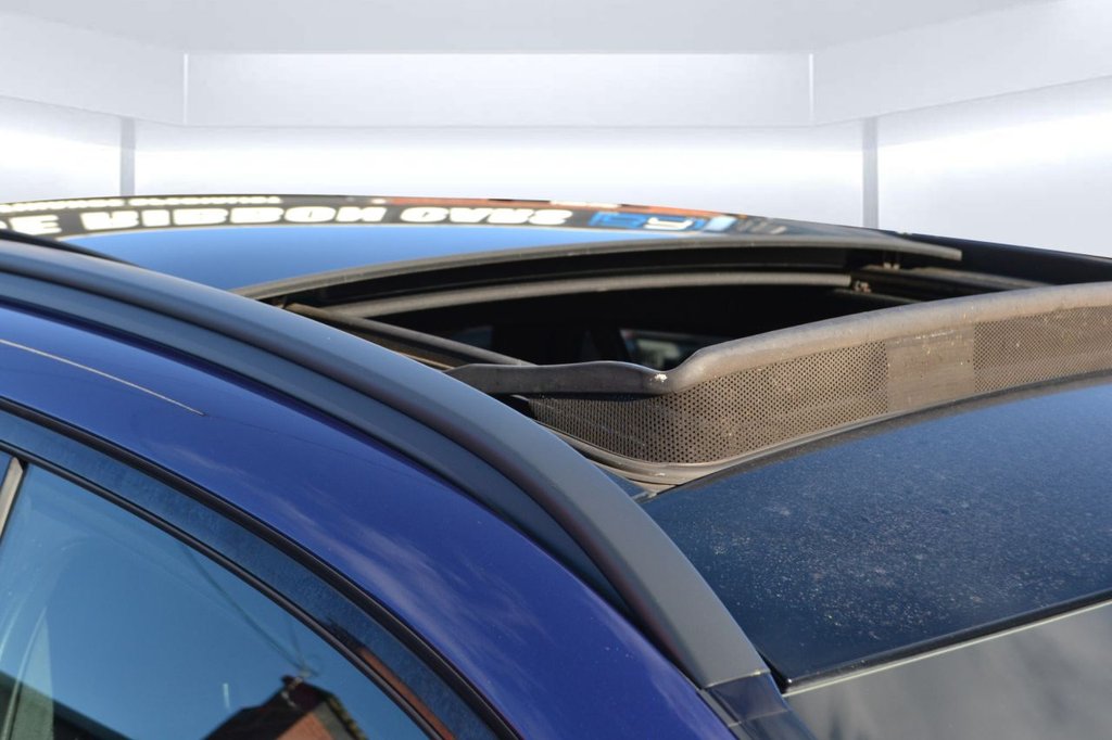 Used Mercedes-Benz GLC 2017 for sale - 76386510: Photo 2