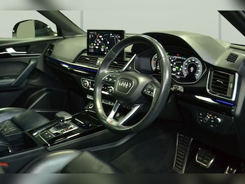 Used Audi Q5 2021 for sale - 76202666: Photo