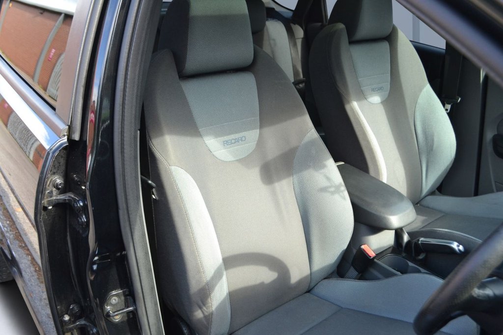 Used Ford Focus 2008 for sale - 76617427: Photo 28