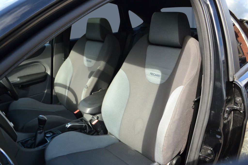 Used Ford Focus 2008 for sale - 76617427: Photo 32