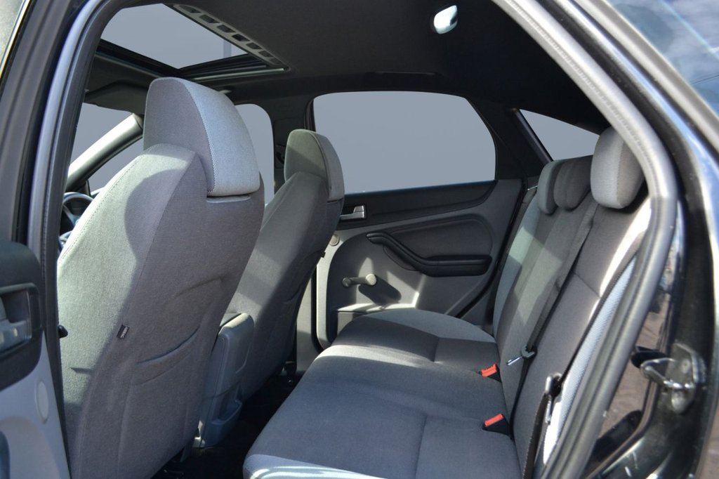 Used Ford Focus 2008 for sale - 76617427: Photo 33