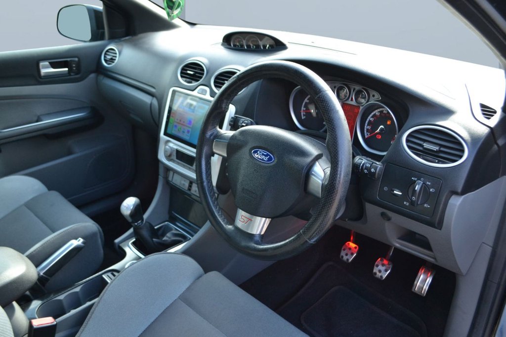 Used Ford Focus 2008 for sale - 76617427: Photo 4