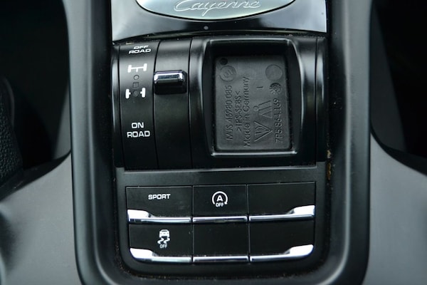 Used Porsche Cayenne 2014 for sale - 75019222: Photo 39