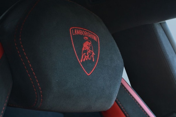 Used Lamborghini Aventador 2018 for sale - 75019231: Photo 47
